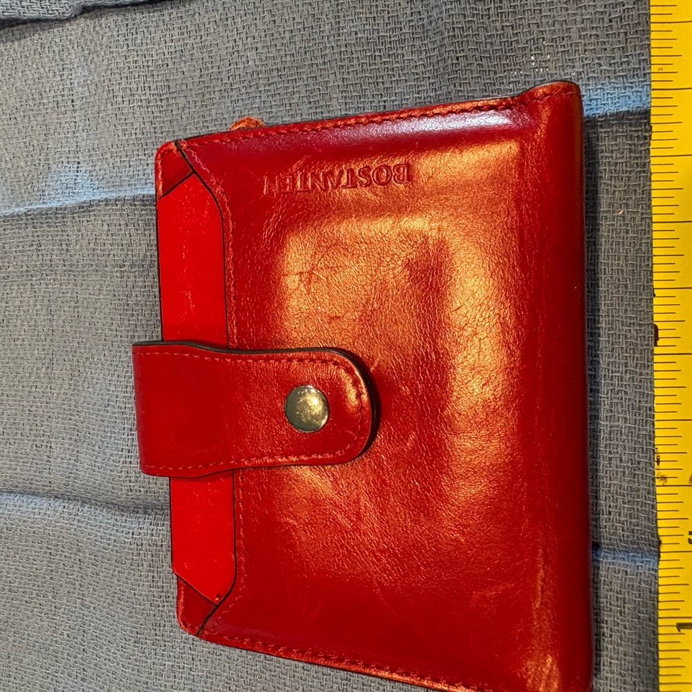 Bostonian Red Leather Wallet